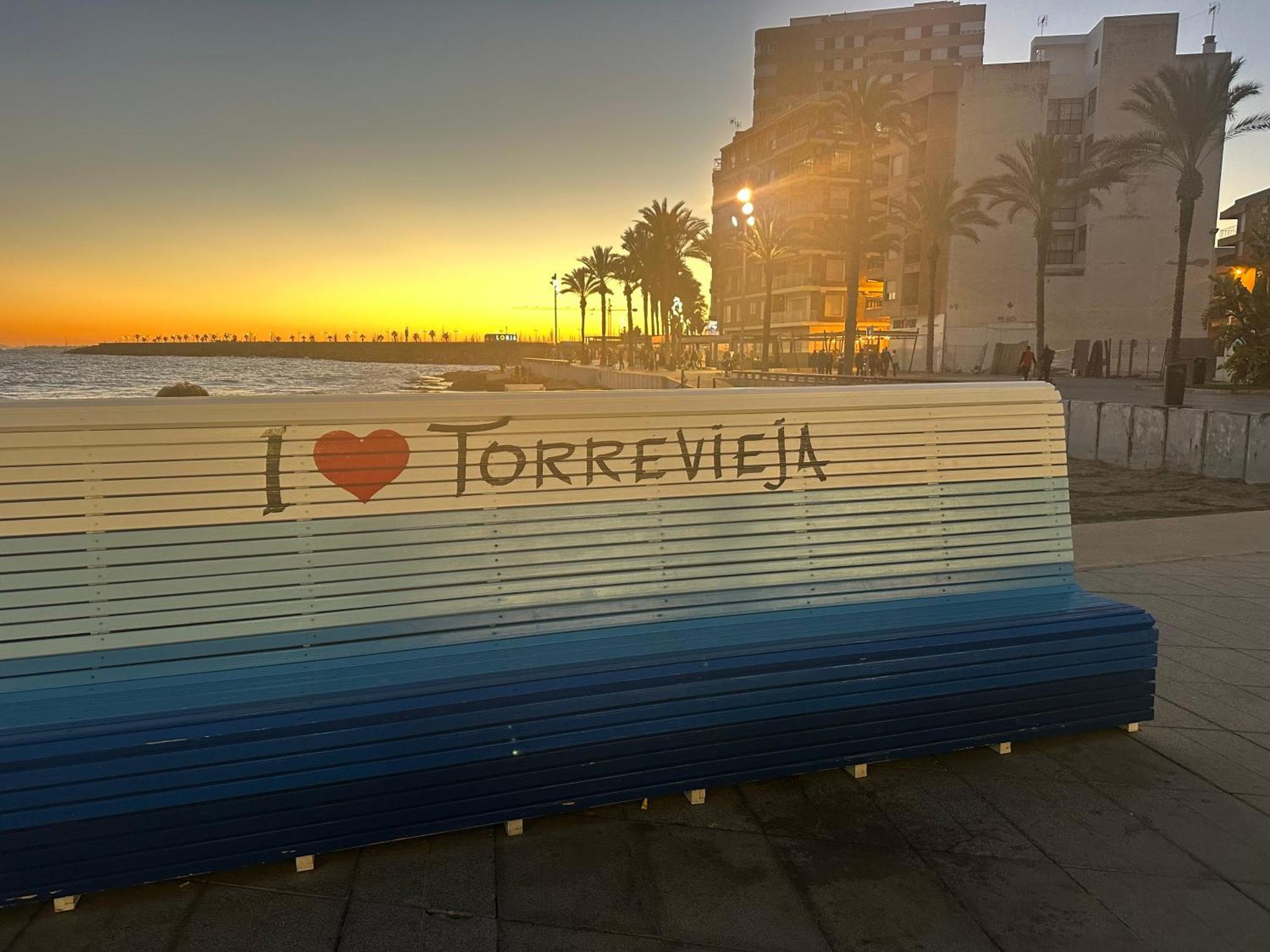 Casa Tierra Torrievieja Close To The Playa Del Cura * Torrevieja